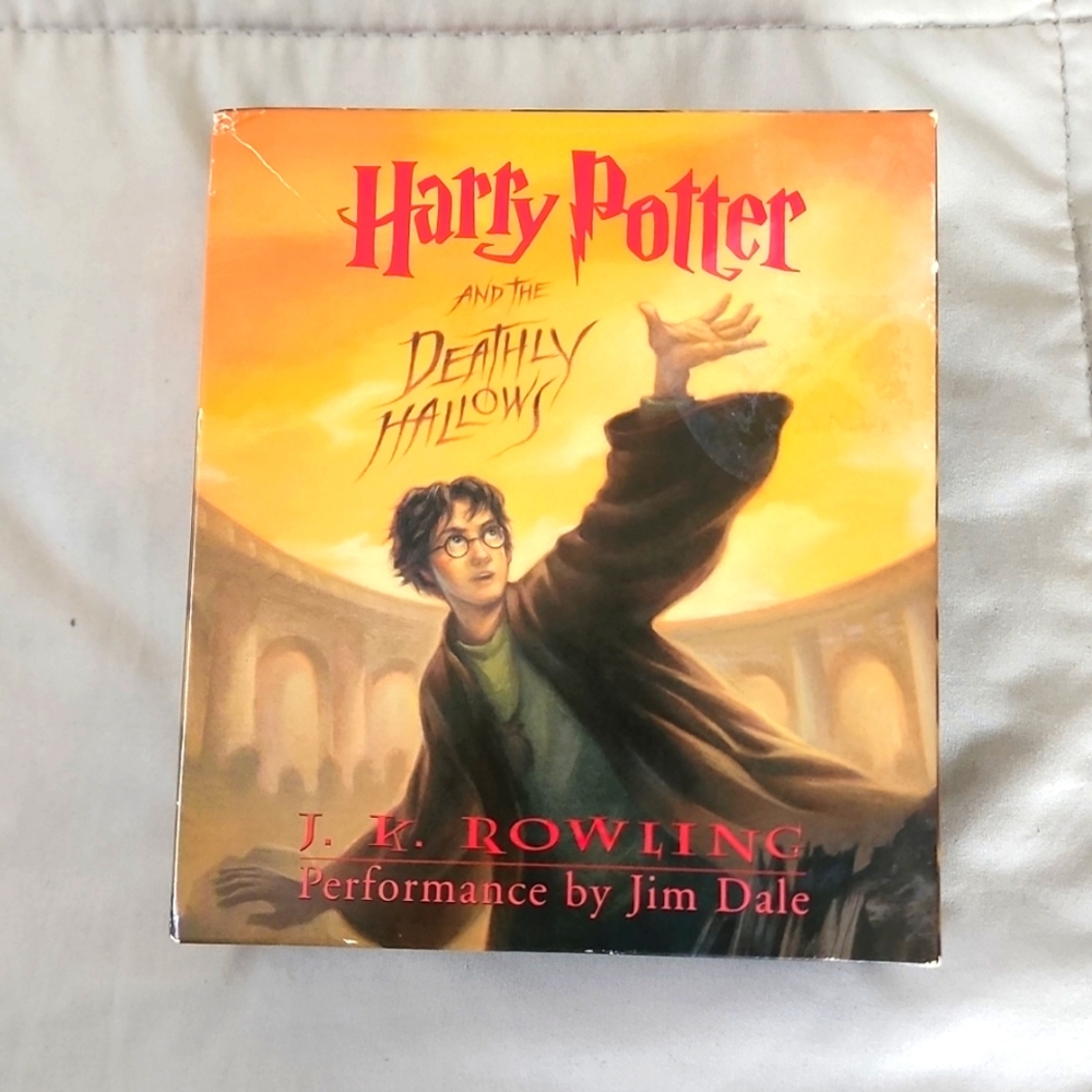 Harry Potter and the Deathly Hallows 17 CD's